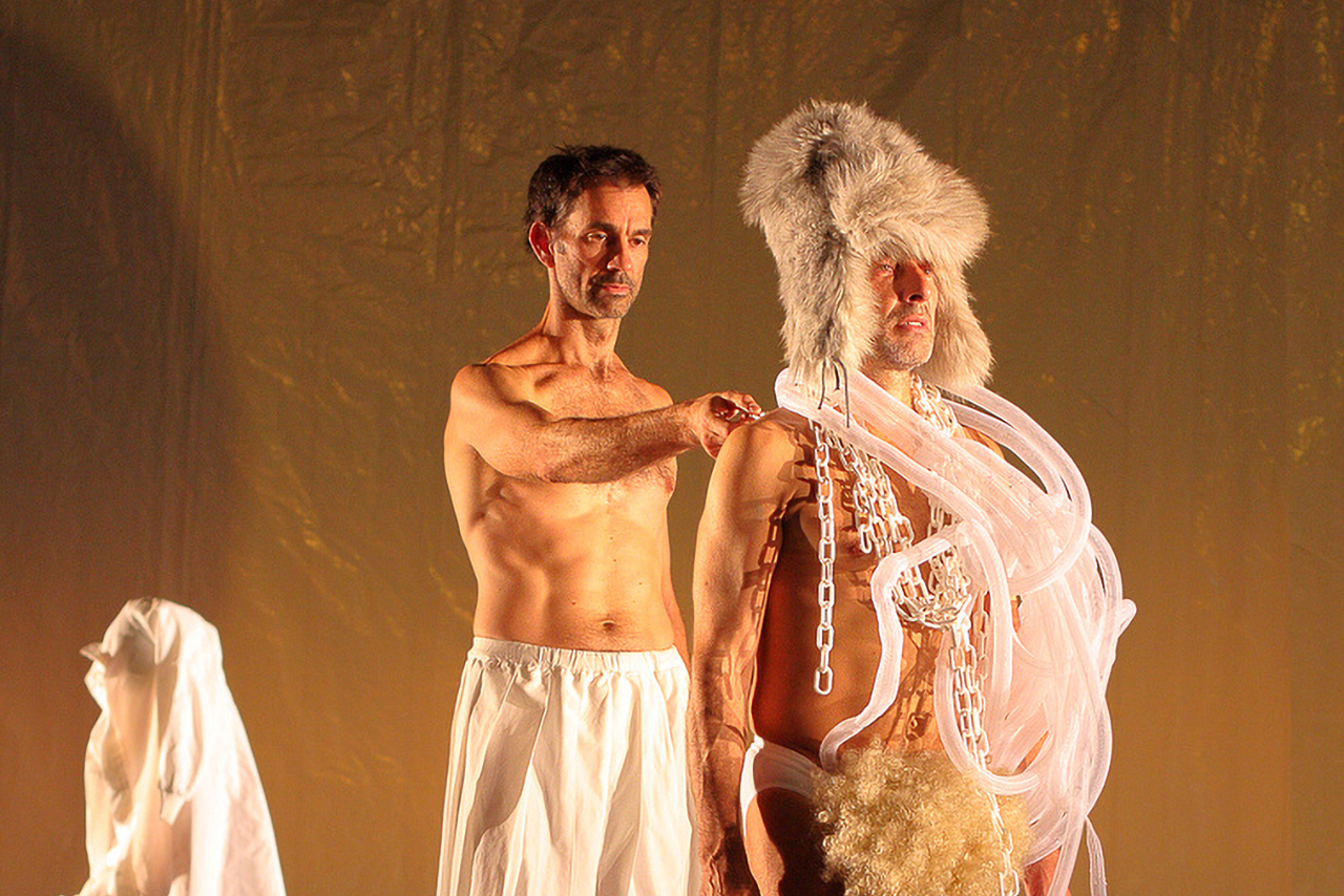 Parade & changes, replays